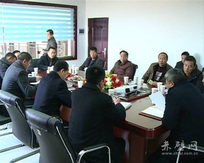 市領(lǐng)導前往蒲圻工業(yè)園督辦項目建設(shè)